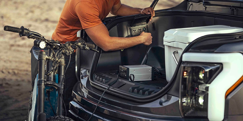 2025 Ford F-150 Lightning