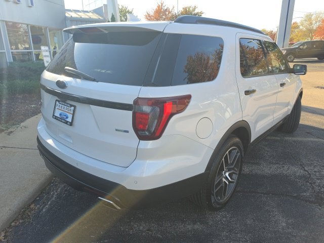 2016 Ford Explorer Sport