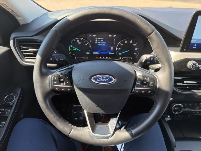 2021 Ford Escape Hybrid SE