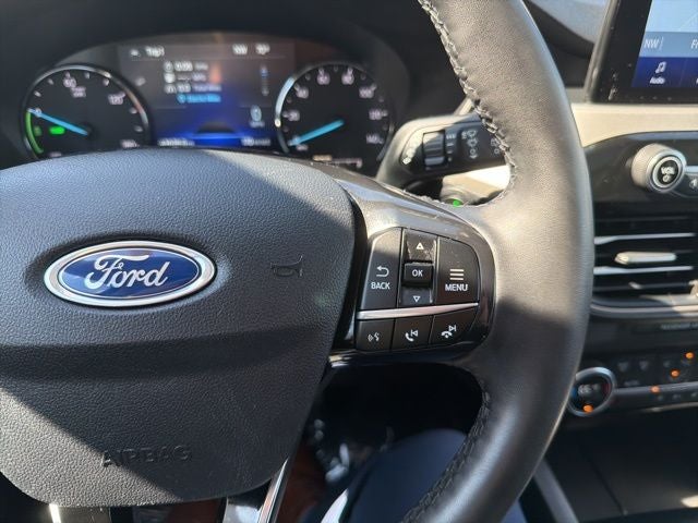 2021 Ford Escape Hybrid SE