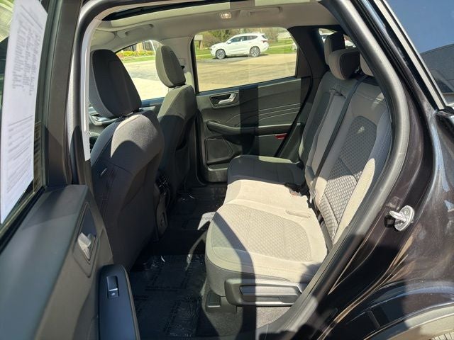 2021 Ford Escape Hybrid SE