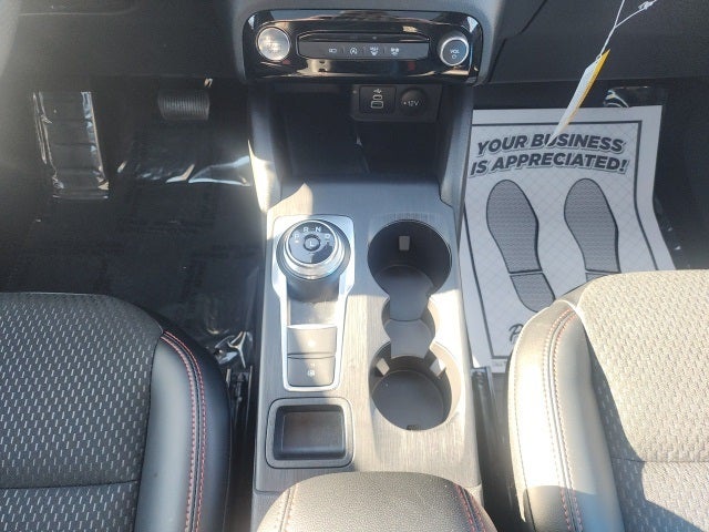 2025 Ford Escape ST-Line Select