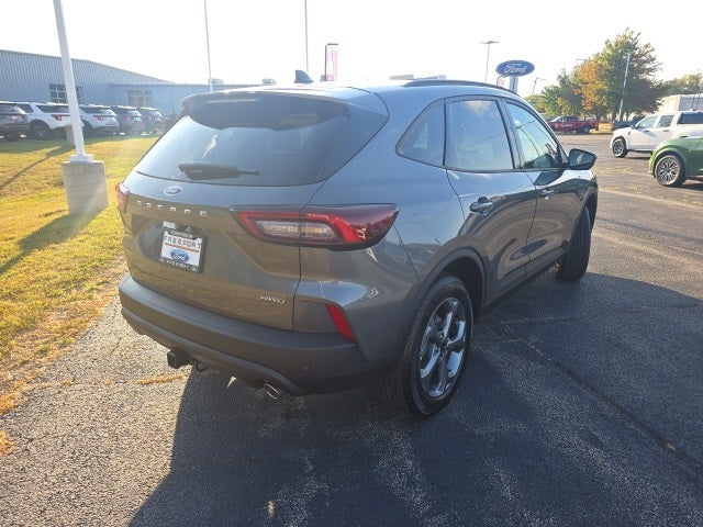 2026 Ford Escape ST-Line Select