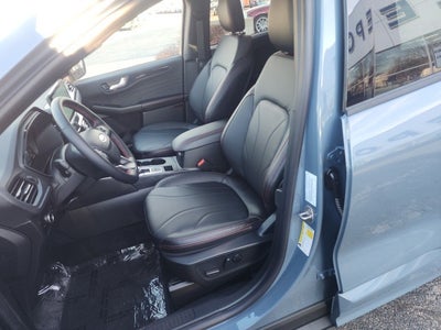 2025 Ford Escape ST-Line Elite