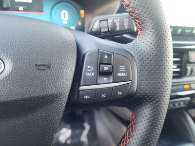 2025 Ford Escape ST-Line Elite