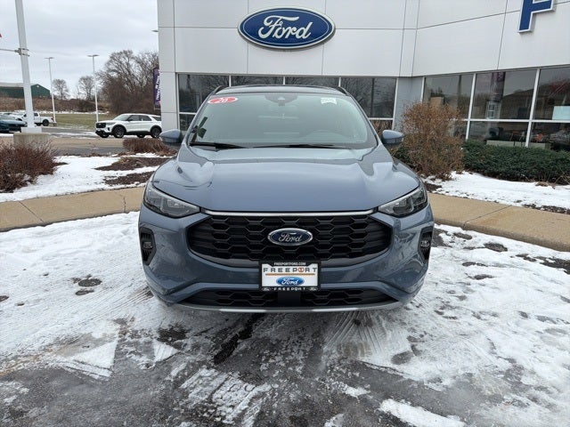 2026 Ford Escape ST-Line Elite