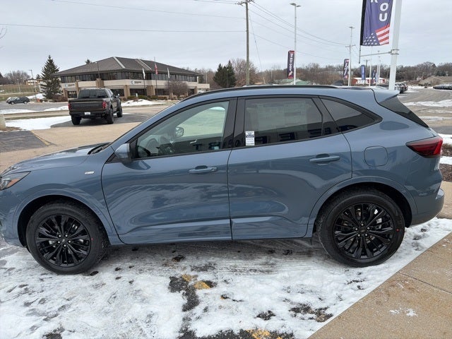 2026 Ford Escape ST-Line Elite