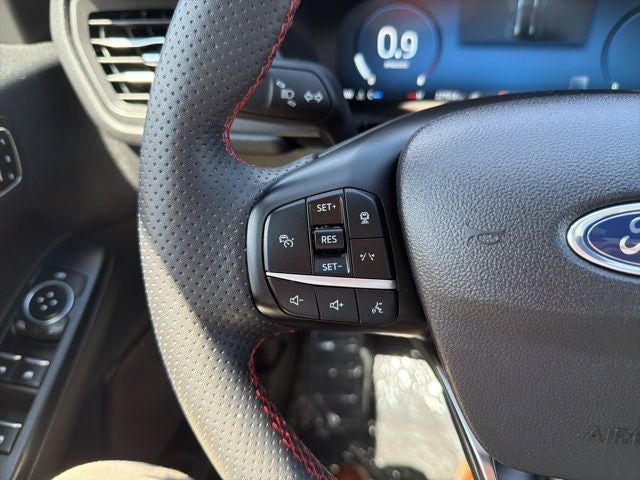 2023 Ford Escape ST-Line Elite