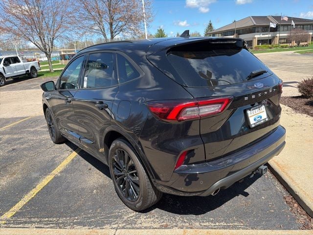 2023 Ford Escape ST-Line Elite