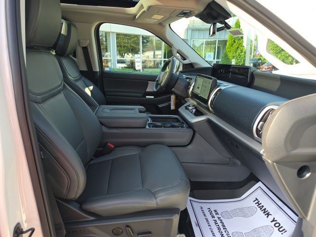 2027 Ford Expedition Active