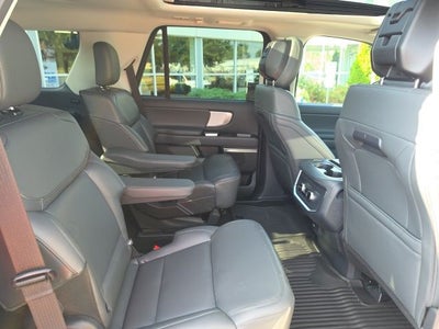 2027 Ford Expedition Active