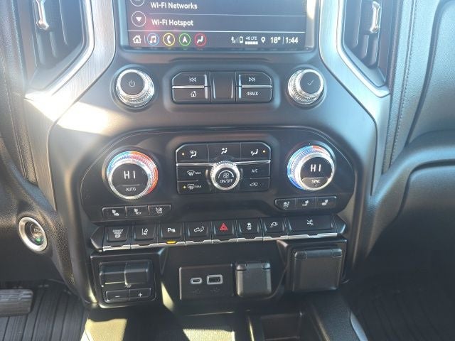 2023 GMC Sierra 3500HD Denali