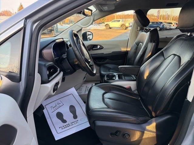 2020 Chrysler Voyager LXI