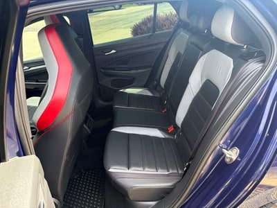 2023 Volkswagen Golf GTI Autobahn