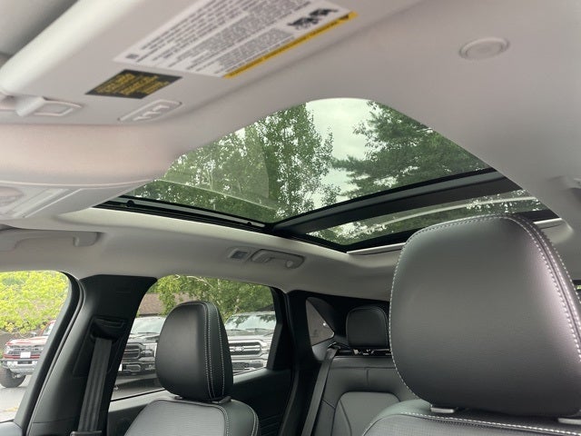 2025 Ford Escape Plug-In Hybrid Base