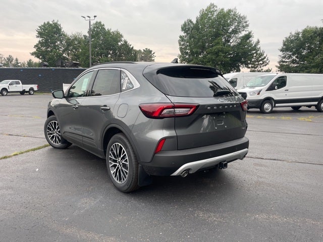 2025 Ford Escape Plug-In Hybrid Base