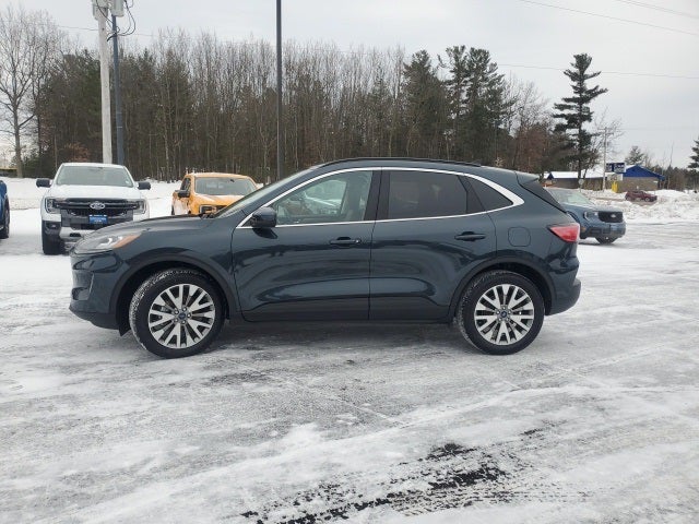2022 Ford Escape Titanium