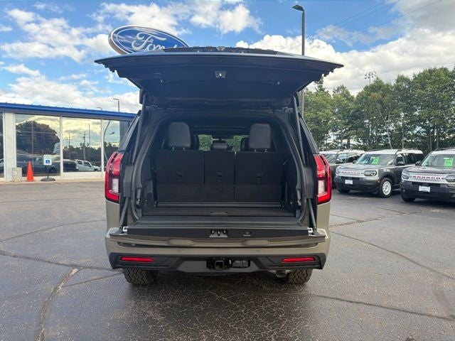 2027 Ford Expedition Tremor