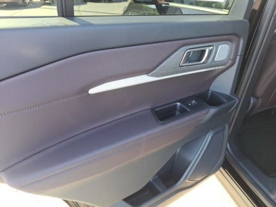 2027 Ford Explorer Platinum