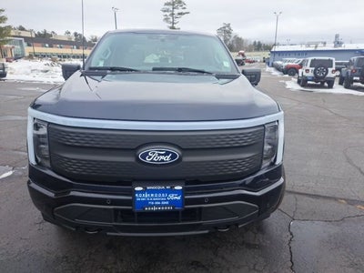 2025 Ford F-150 Lightning Flash