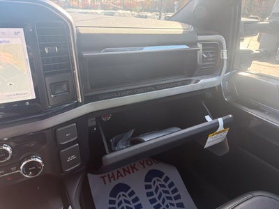 2027 Ford F-250SD Platinum