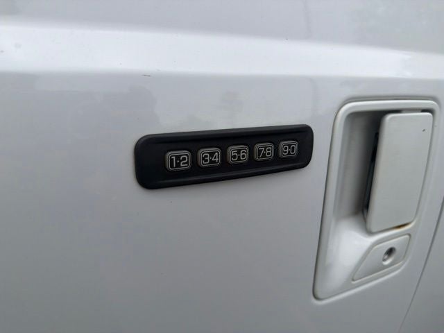 2016 Ford F-350SD Lariat DRW