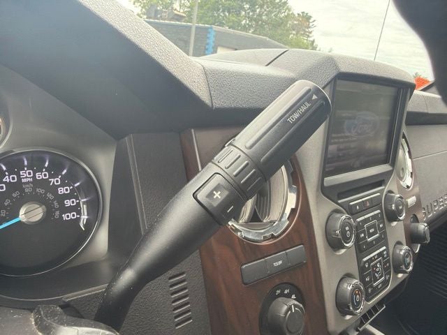 2016 Ford F-350SD Lariat DRW