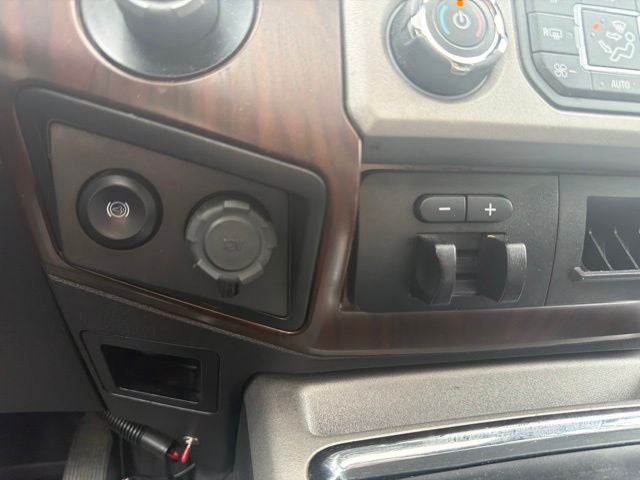 2016 Ford F-350SD Lariat DRW