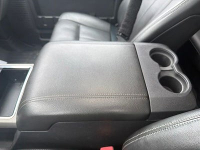2016 Ford F-350SD Lariat DRW