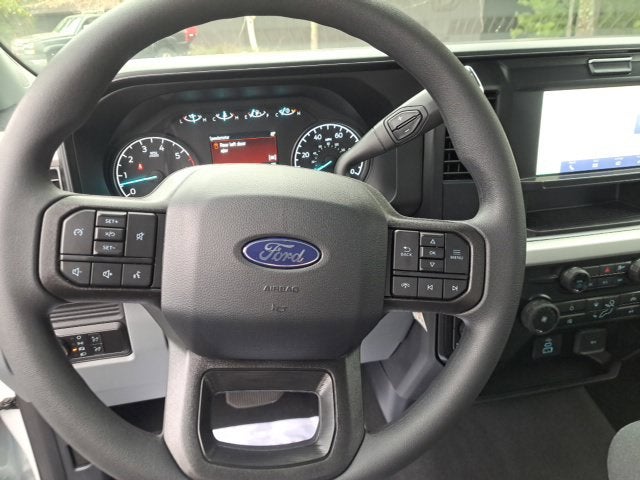 2027 Ford F-350SD XLT
