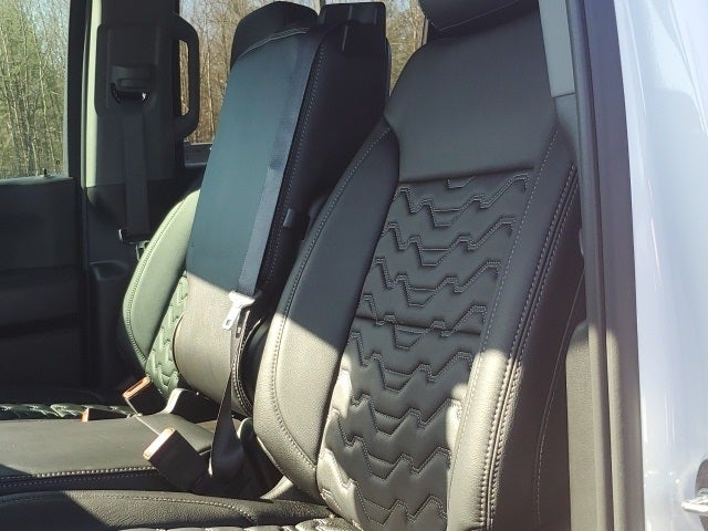 2024 Chevrolet Silverado 1500 Custom Lift Kit