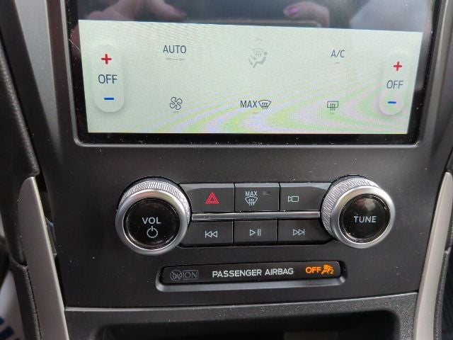 2024 Ford Edge SE