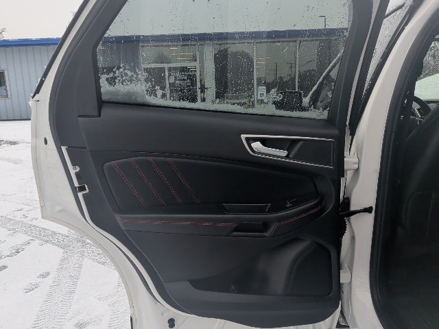 2022 Ford Edge ST Line