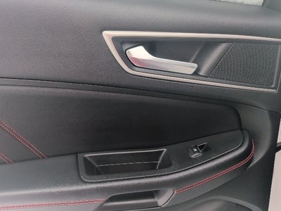 2022 Ford Edge ST Line
