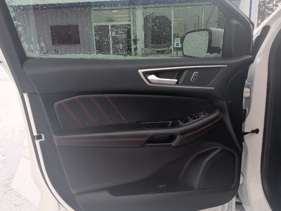 2022 Ford Edge ST Line