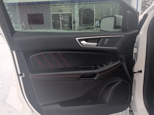 2022 Ford Edge ST Line
