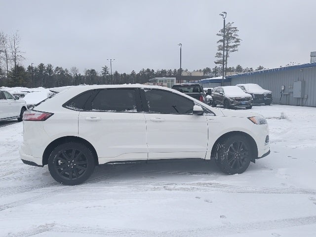 2022 Ford Edge ST Line