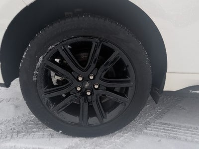 2022 Ford Edge ST Line