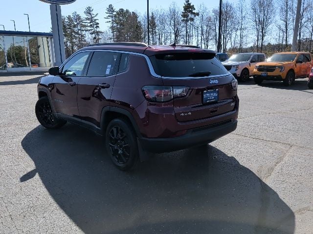 2022 Jeep Compass Latitude Lux
