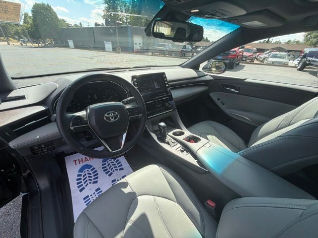 2022 Toyota Avalon XLE