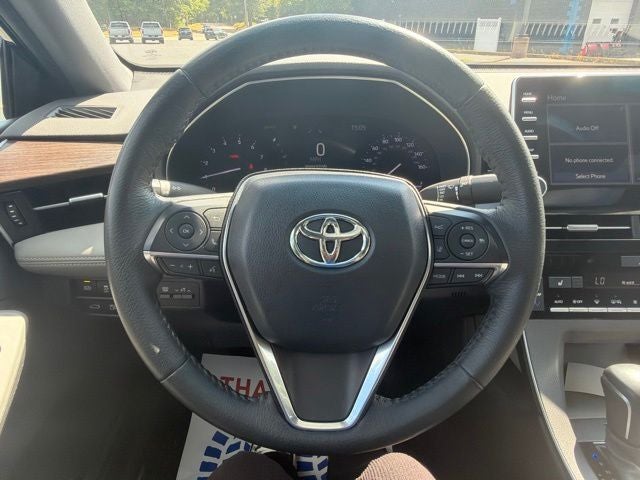 2022 Toyota Avalon XLE