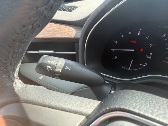 2022 Toyota Avalon XLE