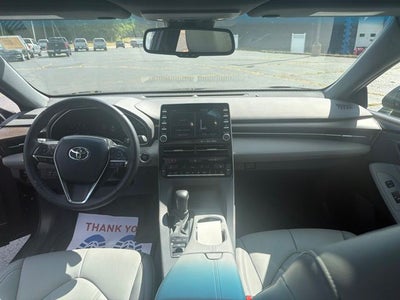 2022 Toyota Avalon XLE