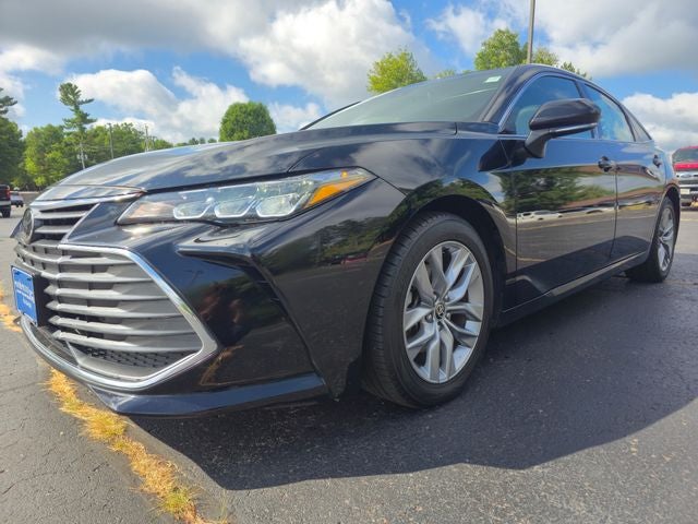 2022 Toyota Avalon XLE